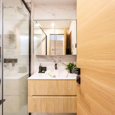 Agrianthe Palmiers Ap4380 By Riviera Homes Villefranche-sur-Mer